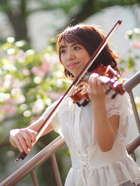 千手 奈穂 （せんじゅ なお）