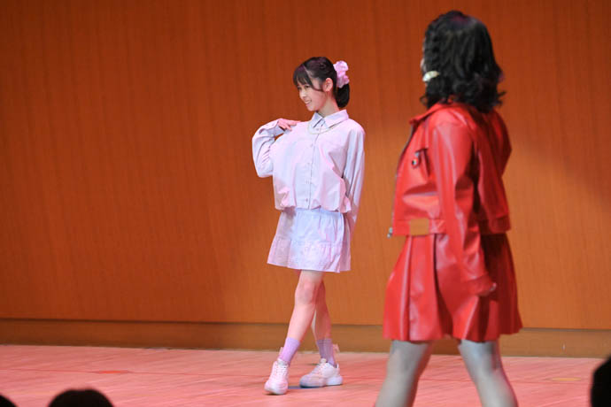 モデルパートの光のパフォーマンス