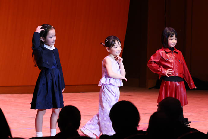 モデルパートの光のパフォーマンス